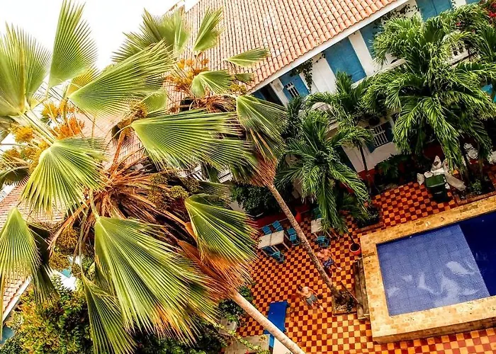 Media Luna CartagenaHostal